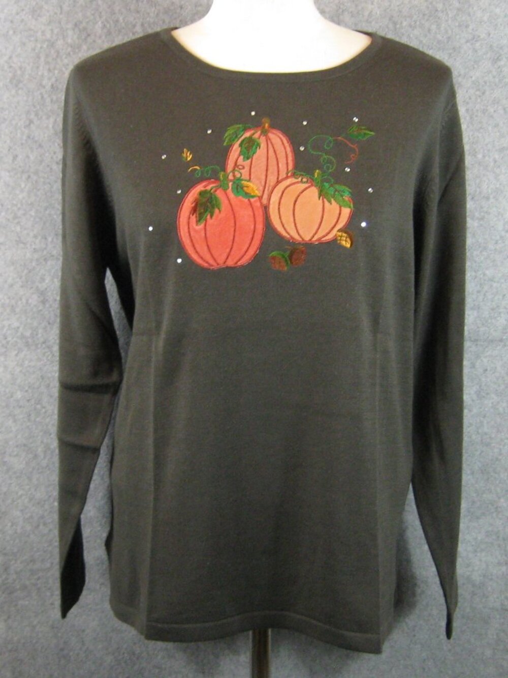 Quacker Factory Women's Sweater Sz M Fall Applique Pumpkins Brown
